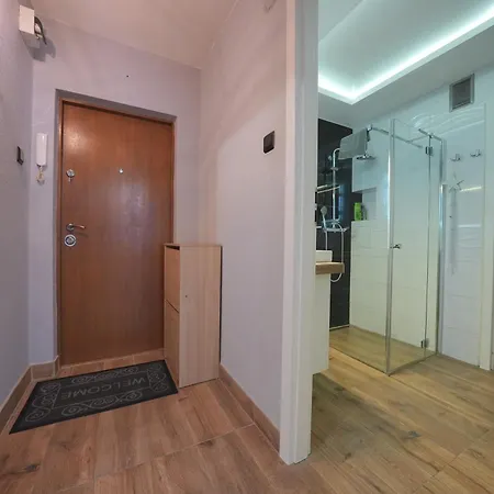 Apartman Hello Pomorska 3 1500 M Do Plazy *